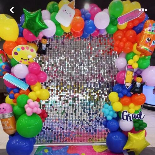 birthday party balloon decoration green